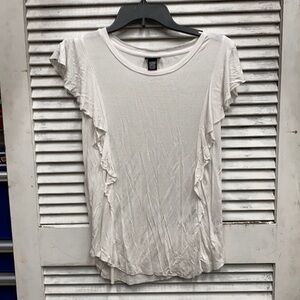 Rue 21 Ruffle Tee size X Small